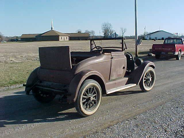 1928 Whippet Cabriolet Coupe - America