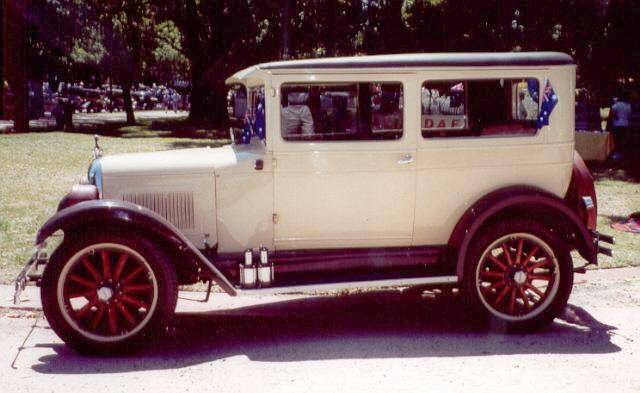 1926 Overland Whippet Coach - Australia