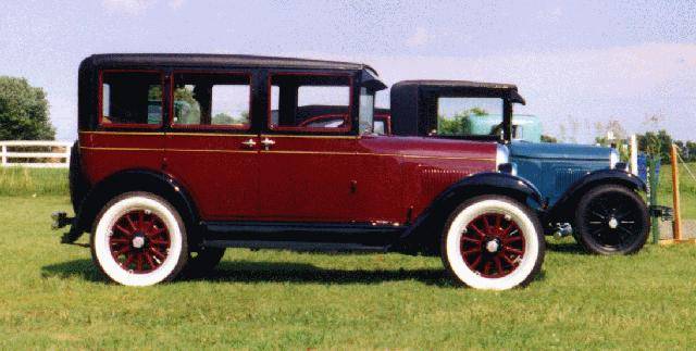 1928 Whippet Sedan - America