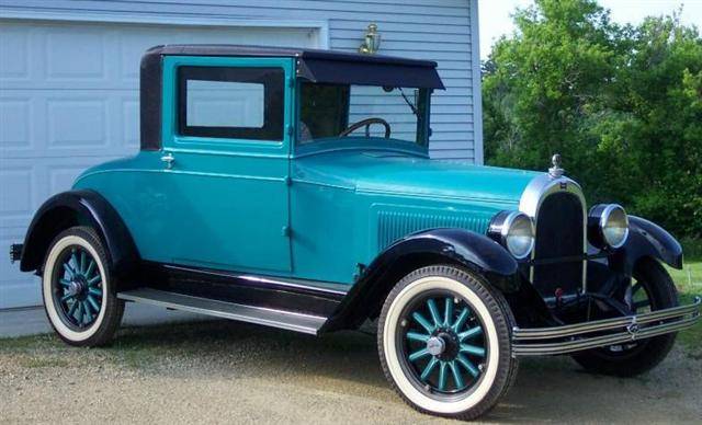 1928 Whippet Model 98 Coupe - America