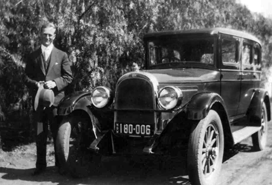 1928 Whippet Sedan - Australia
