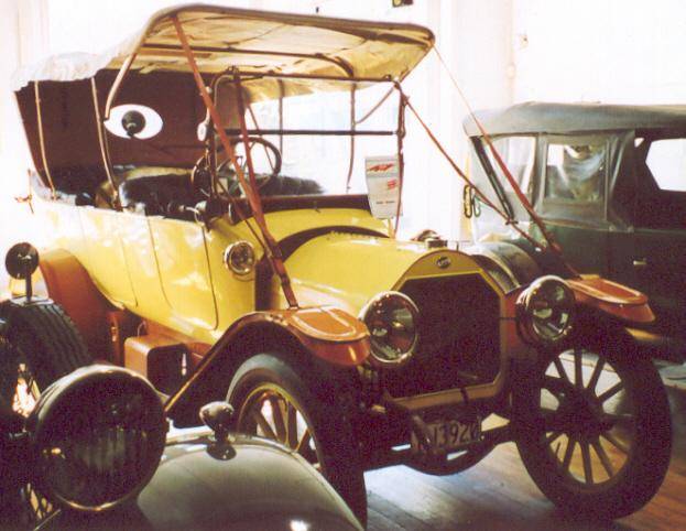 1914 Overland Model 79 Touring - New Zealand