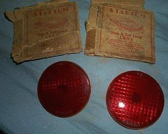1933 - 1936 Willys 77 Coupe tail light glass lens