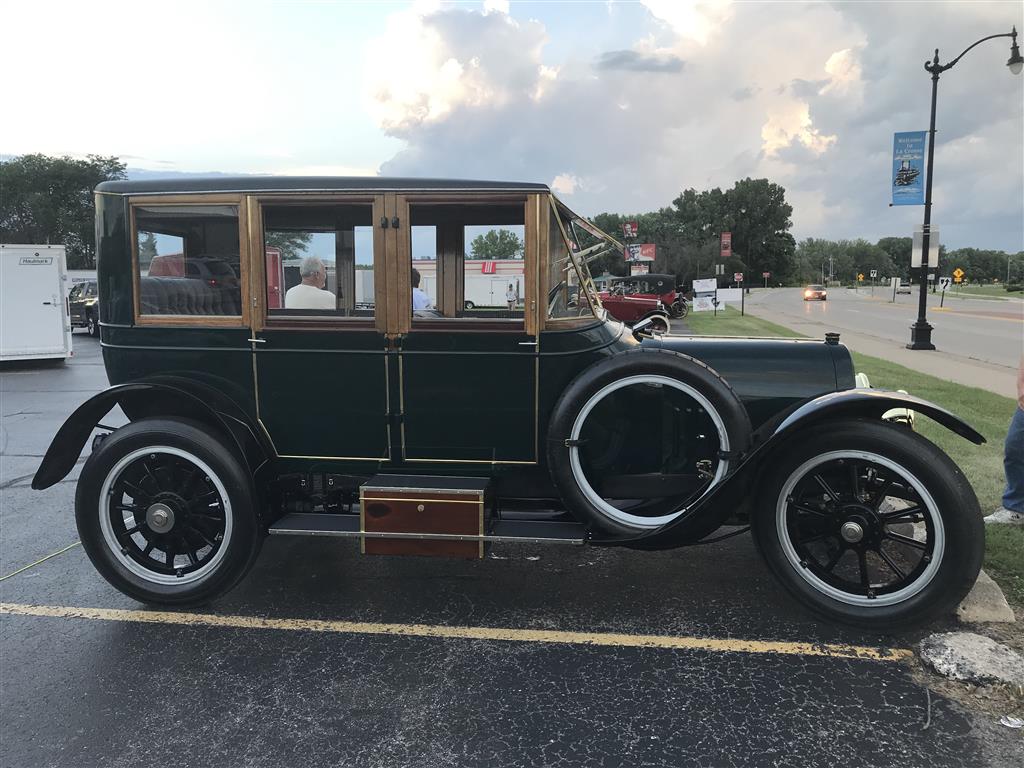 1917 Brewster Model 41 7 passenger sedan