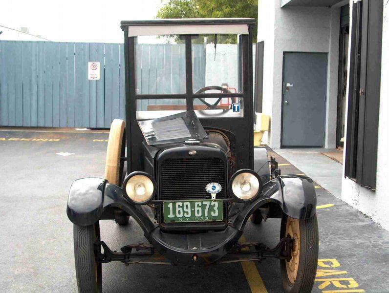 1922 Overland Model 4 Pick Up - America