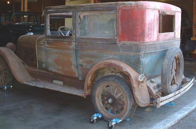 1926 Overland Model 93 Coach - Canada