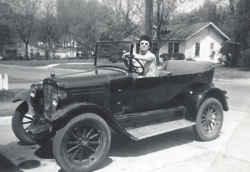 1924 Overland Touring Model 91 - America