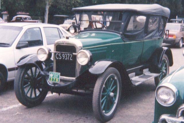 Overland Model 91 Touring - New Zealand