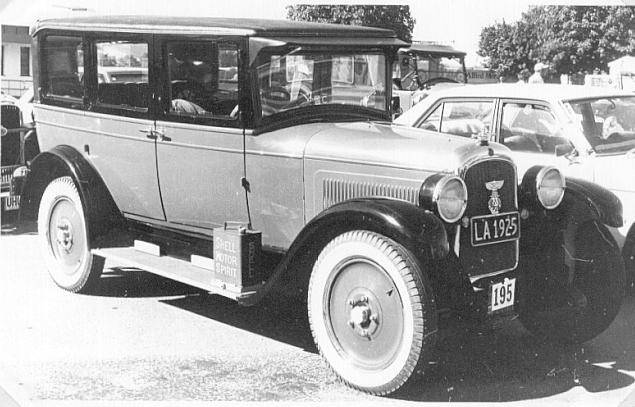 1925 Overland Model 93 Deluxe Sedan - New Zealand