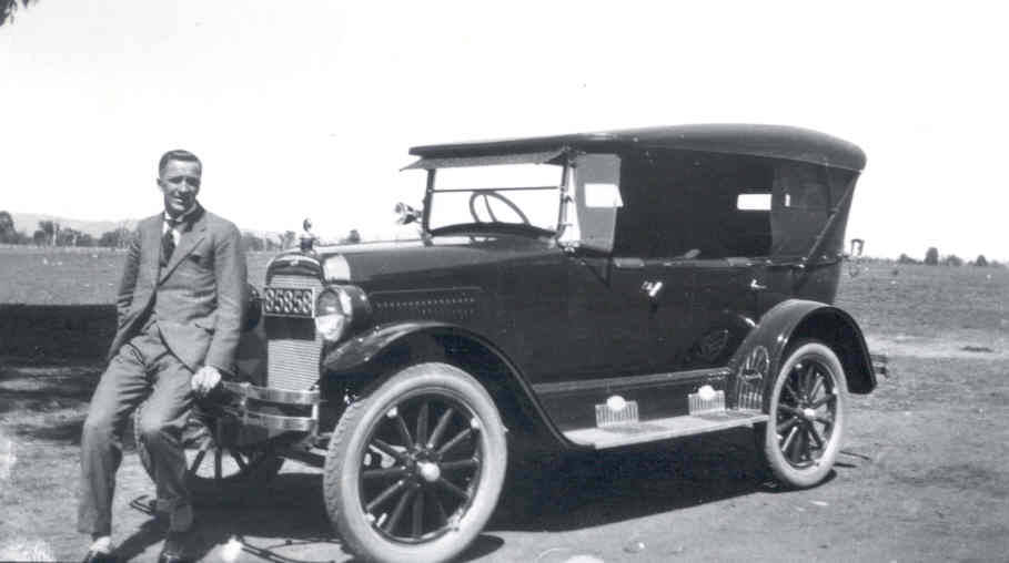 1925 Overland Touring Model 91, Australia