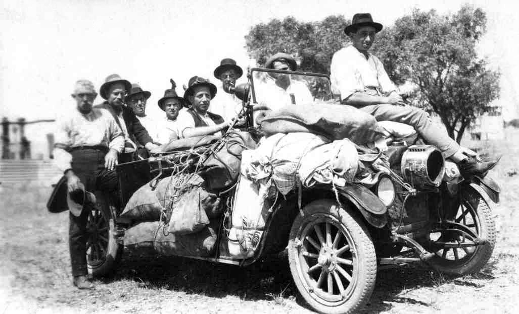 1916 Overland Touring Model 75, Australia