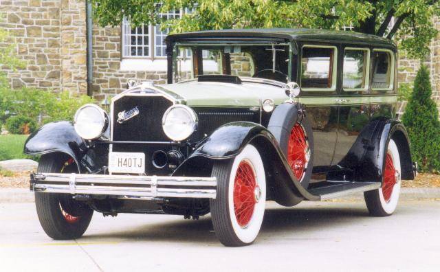 1929 Stearns Knight Model J Series 8-90 - America