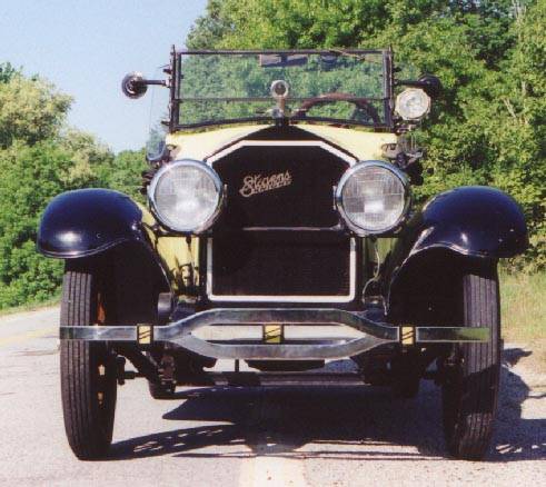 1921 Stearns Knight Model L4 - America