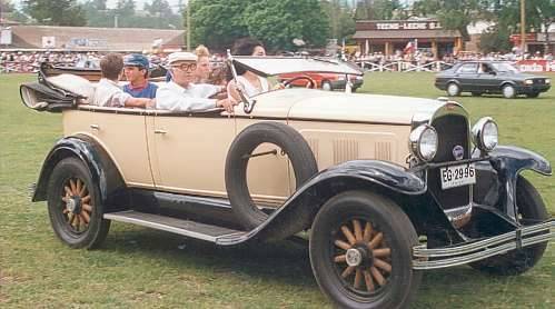 1930 Willys Touring Model 98B - Chile