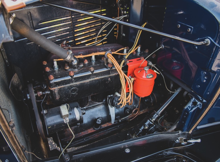 1931 Willys Sport Coupe Model 97 - America