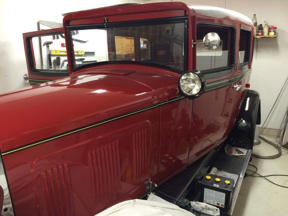 1930 Willys Deluxe Sedan Model 98B - Norway