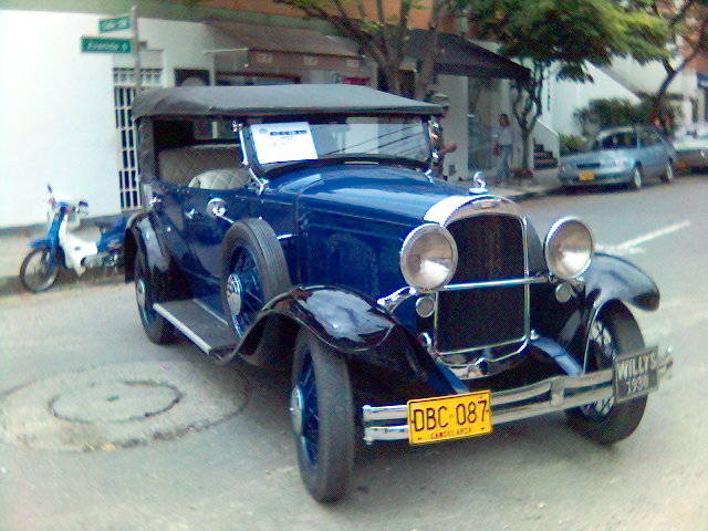 1930 Willys Touring Model 98B - Columbia