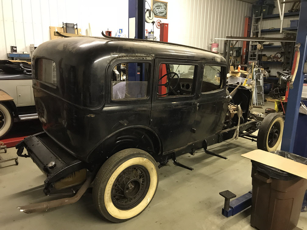 1933 Willys Custom Sedan Model 8-88A - America