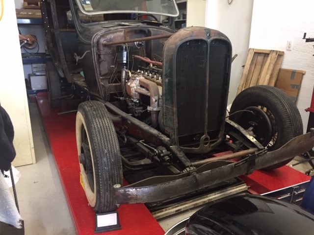 1933 Willys Custom Sedan Model 8-88A - America