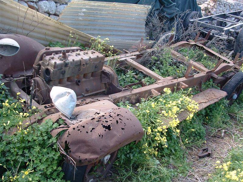 1930 Willys C101 Bus Chassis - Malta