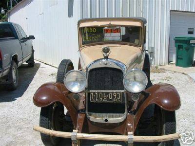 1930 Willys Sedan Model 98B - America