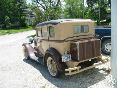 1930 Willys Sedan Model 98B - America