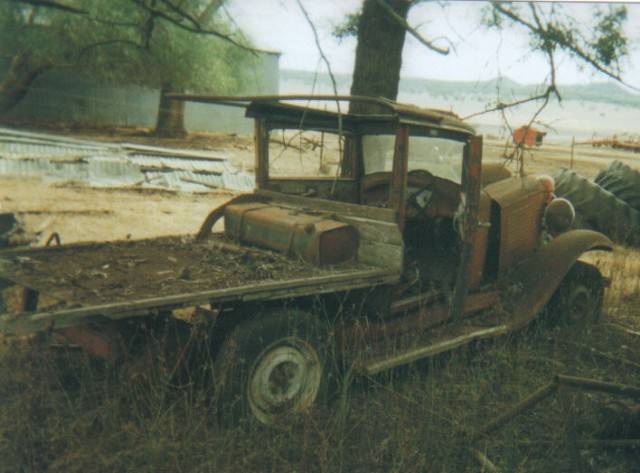 1932 Willys Sedan Model 6-90 (Unrestored, Holden Bodied) - Australia