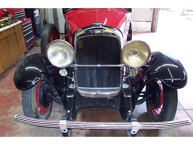 1930 Willys Sedan Model 98B - USA