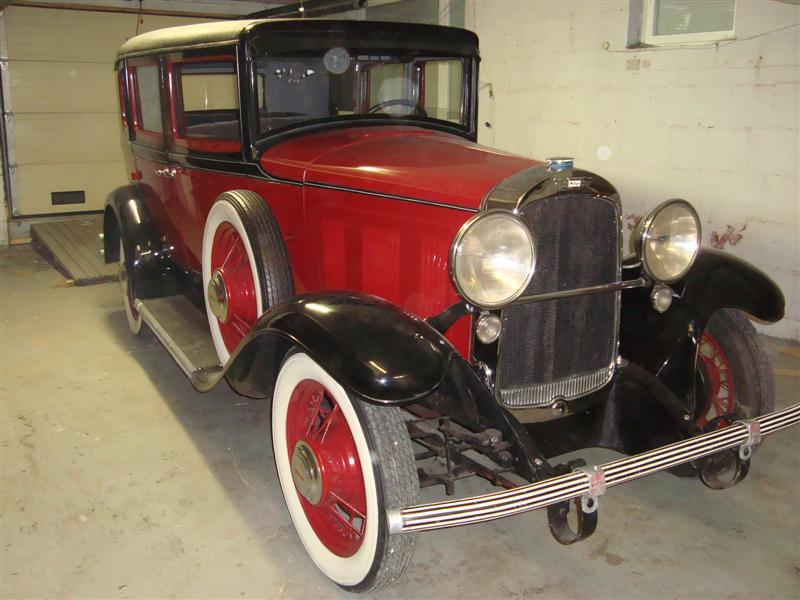 1930 Willys Sedan Model 98B - USA