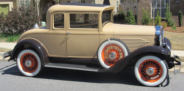 1932 Willys Coupe Model 6-90 - America