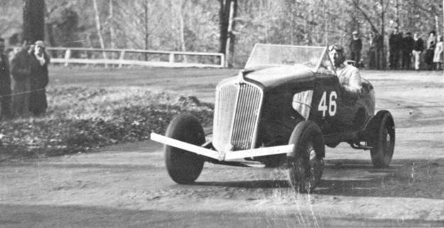 1933 Willys Roadster Model 77 - America