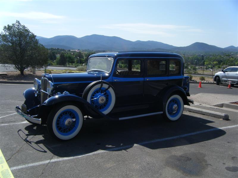 1933 Willys Sedan Model 6-90A - America