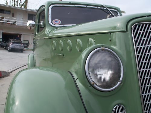 1936 Willys Sedan - America