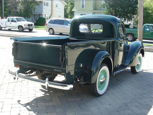 1939 Willys Pickup Model 48 - America