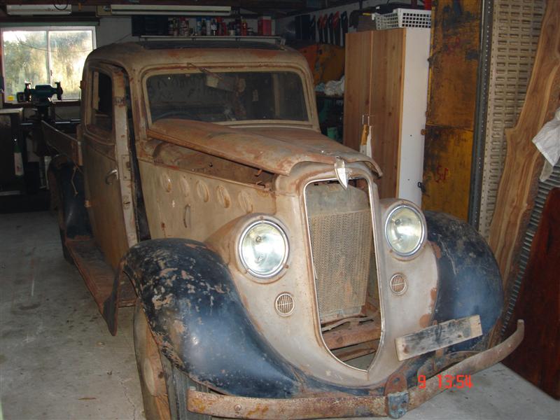 1935 Willys PickUp Model 77 (Australian bodied)