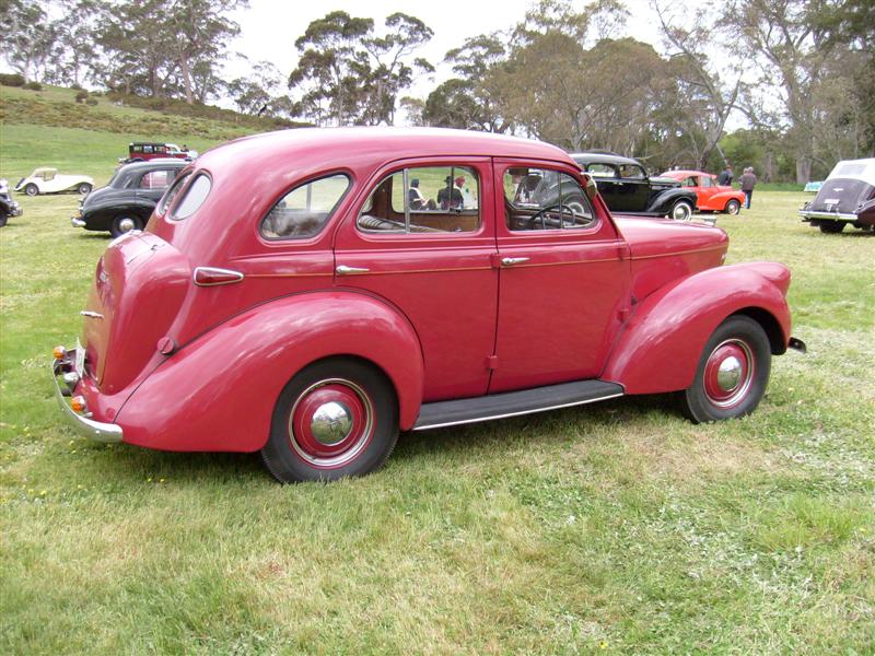 1939 Overland Model 39 Sedan (Holden Bodied) - Australia