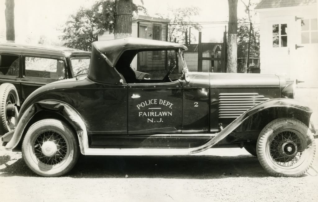 1932 Willys Roadster Model 6-90 - America