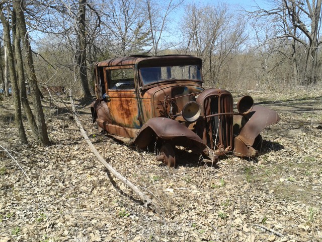 1932 Willys Sedan Model 6-90