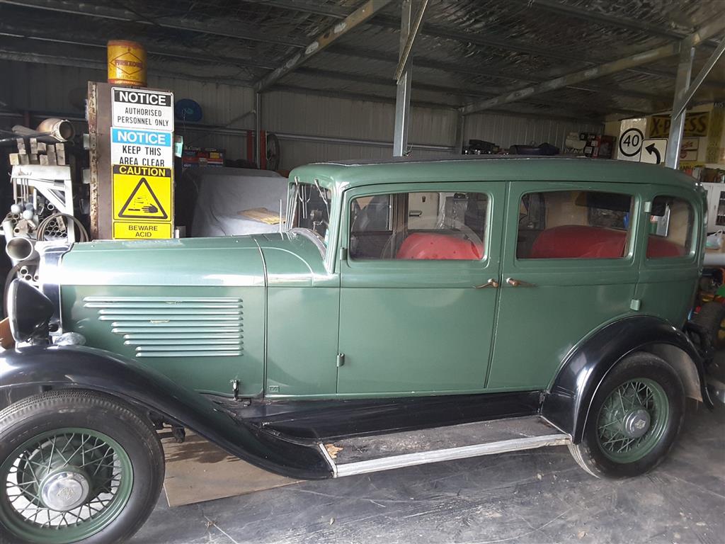 1932 Willys Sedan Model 6-90 - Australia