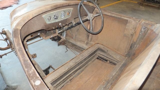 1933 Willys Touring Model 6-90A - Australia