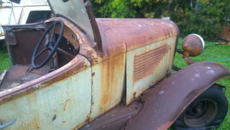 1932 Willys Touring Model 6-90 - Australia