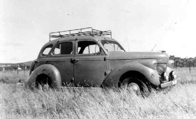 1939 Overland Model 39 Sedan (Holden Bodied) - Australia