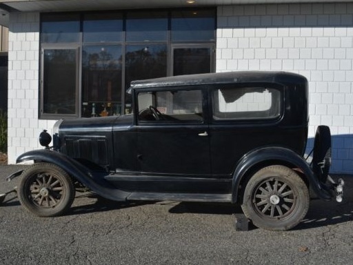 1930 Willys Coach Model 98B - USA