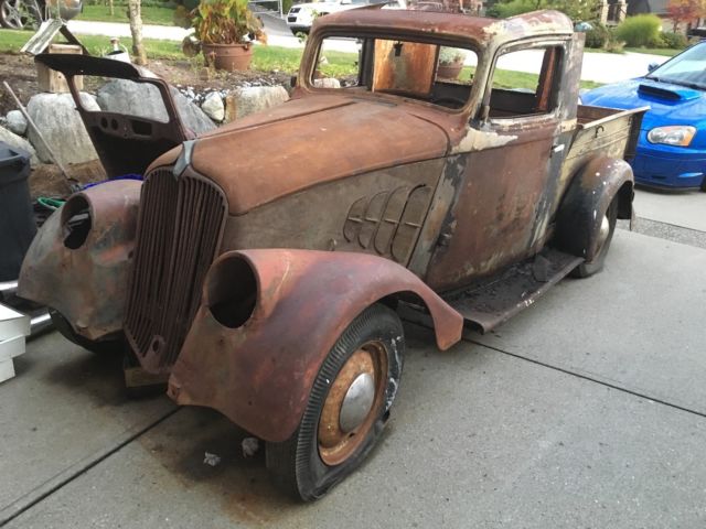 1933 Willys Model 77 Pickup - USA