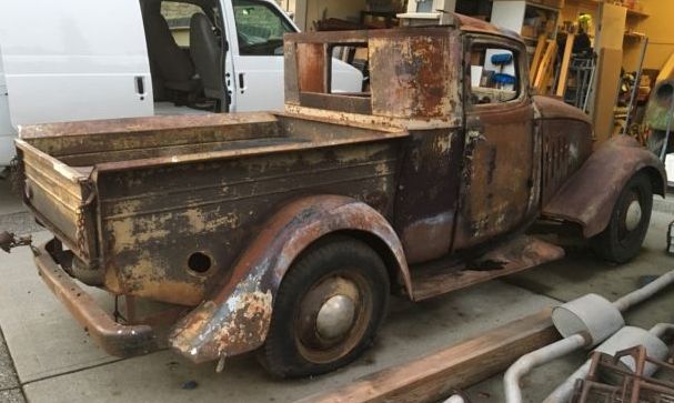 1933 Willys Model 77 Pickup - USA