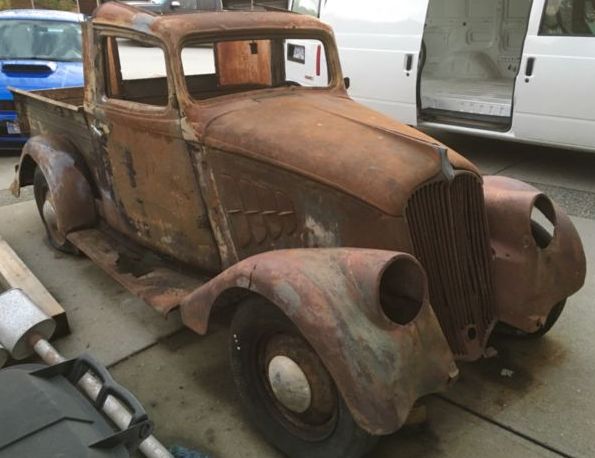 1933 Willys Model 77 Pickup - USA