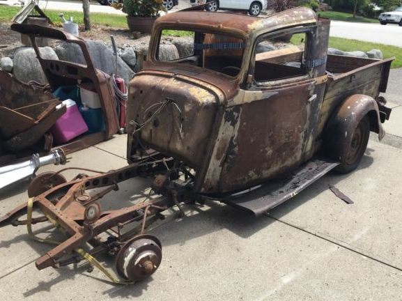 1933 Willys Model 77 Pickup - USA