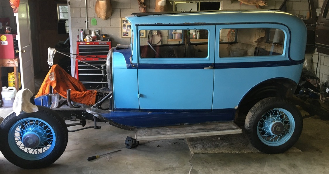 1932 Willys Model 6-90 2 Door Coach