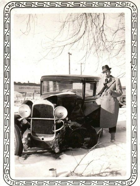 1930 Willys Model 98B 4 door sedan Nostalgia Photo