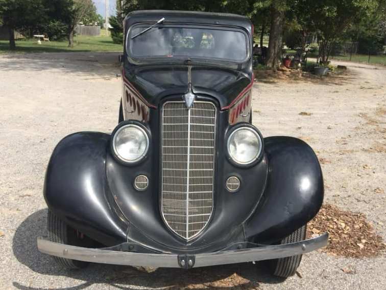 1935 Willys Coupe Model 77 - America